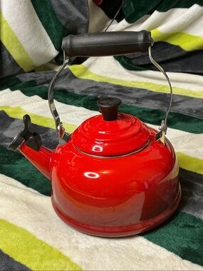 Le Creuset Red Whistling Tea Kettle